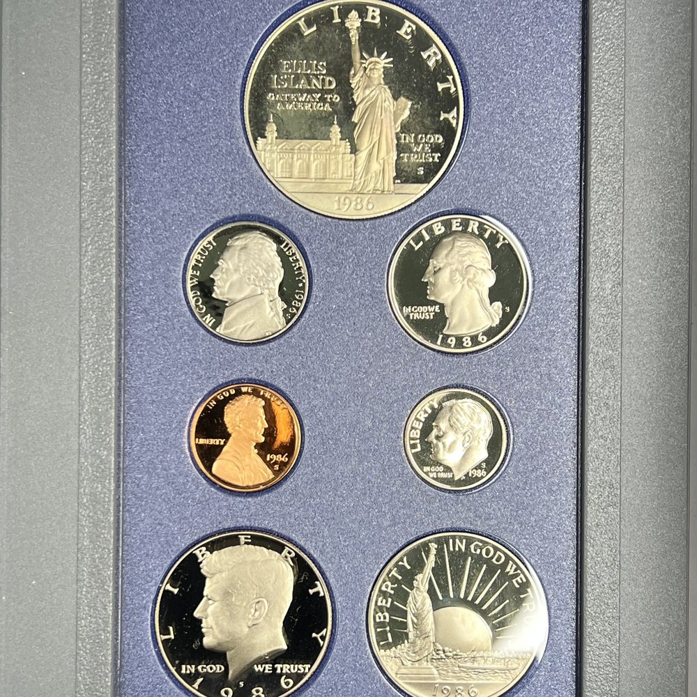 2023 Royal Mint Coronation Proof Set